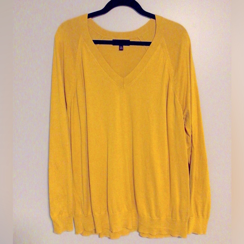 Banana Republic Marigold Sweater! Size XXL